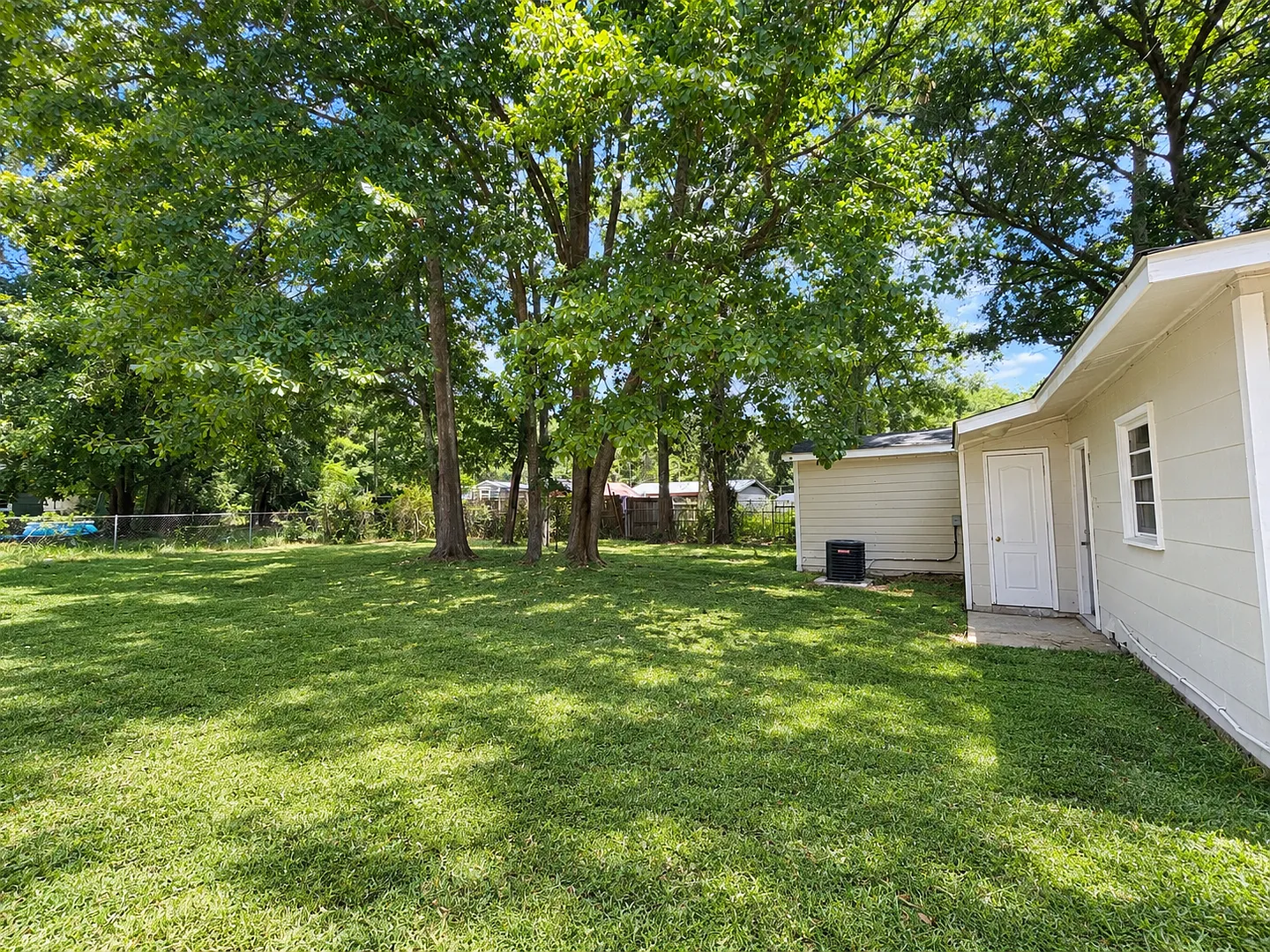 3 Bedroom Single Family House 6804 Anders Dr in Mobile, AL 36608 — Photo 4