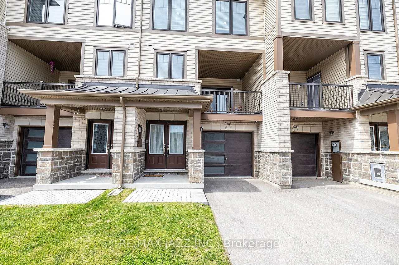 4 bed, $2,975 — Photo 2