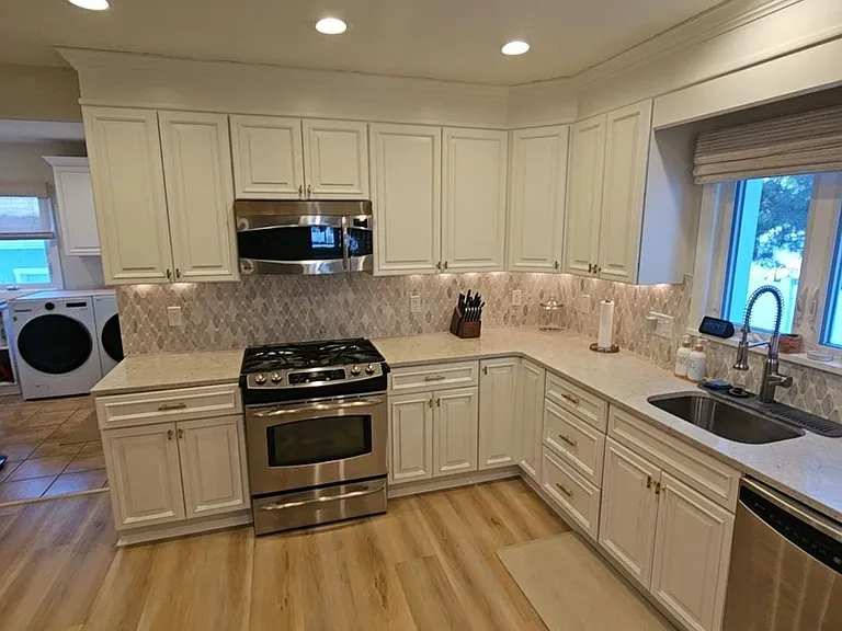 107 S Dover Ave — Photo 27