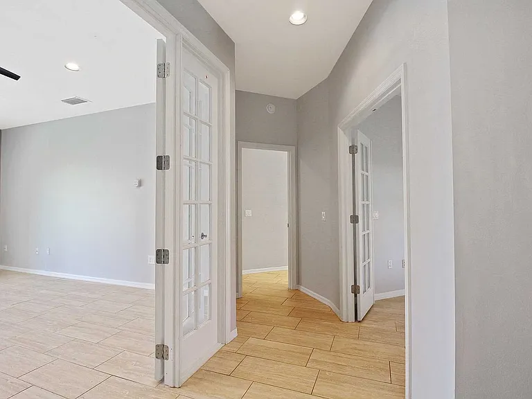 4815 77th St E — Photo 25