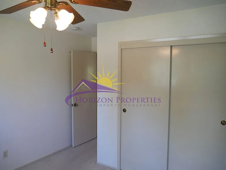 6319 Saint James Dr — Photo 20