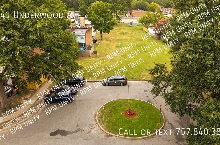 1241 Underwood Ave — Photo 17