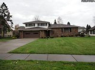 25 Cheyenne Dr, Girard, OH