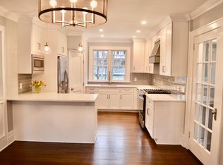 82 Douglas Rd, Chappaqua, NY 10514