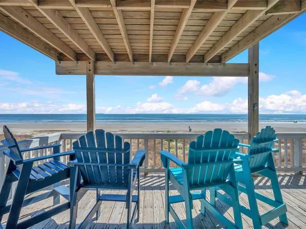 21602 Kennedy Dr, Galveston, TX 77554