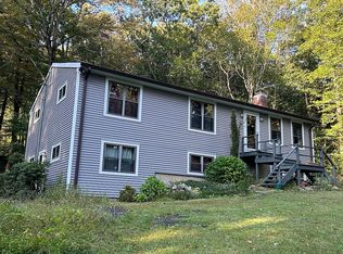 204 Falls Rd, Bethany, CT 06524