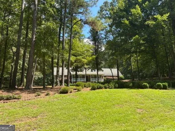 94 Deer Creek Trl, Hoschton, GA 30548