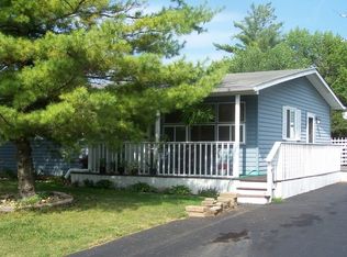25167 W Lincoln Dr, Lake Villa, IL 60046