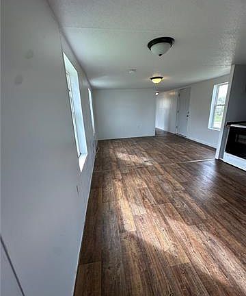 2nd image of 188 Wildwood Dr