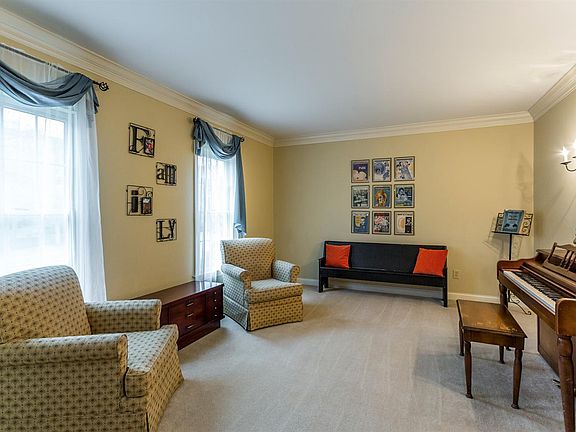 4th image of 4653 Collinswood Dr