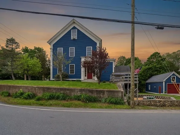 1 Old Manchester Road #A, Raymond, NH 03077