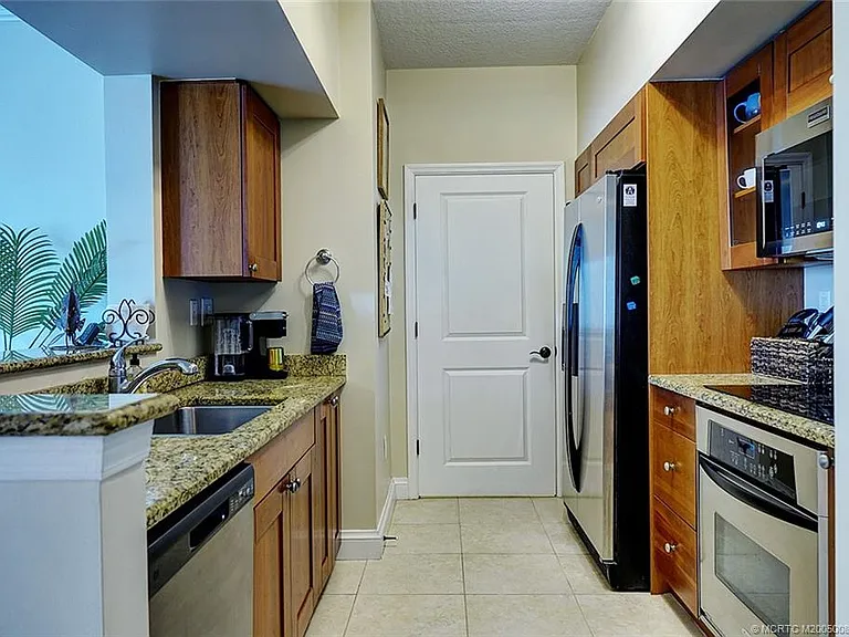 975 NW Flagler Ave #306 — Photo 8