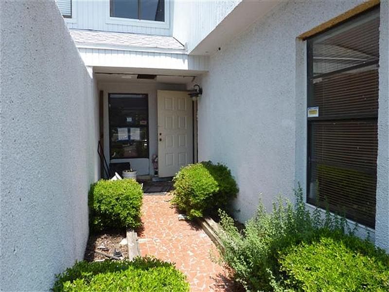 2nd image of 3303 Sanddollar Ct