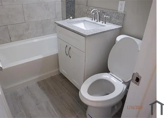 2405 Sunrise Ave #4 — Photo 11