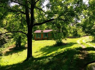 1052 N Plum Ridge Rd, Roaring River, NC 28669