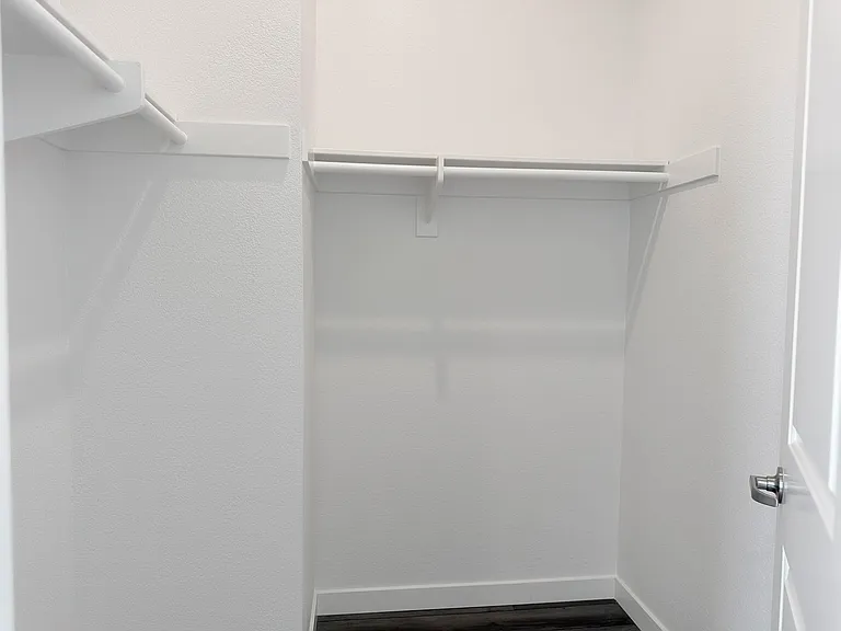 3778 Park Blvd #6 — Photo 24