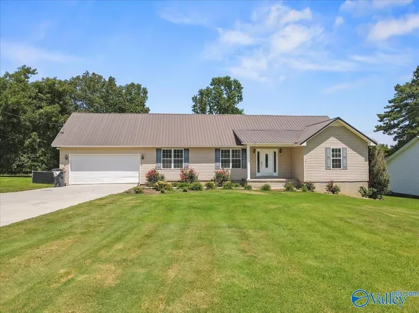 190 Skyhaven Dr, Boaz, AL 35956