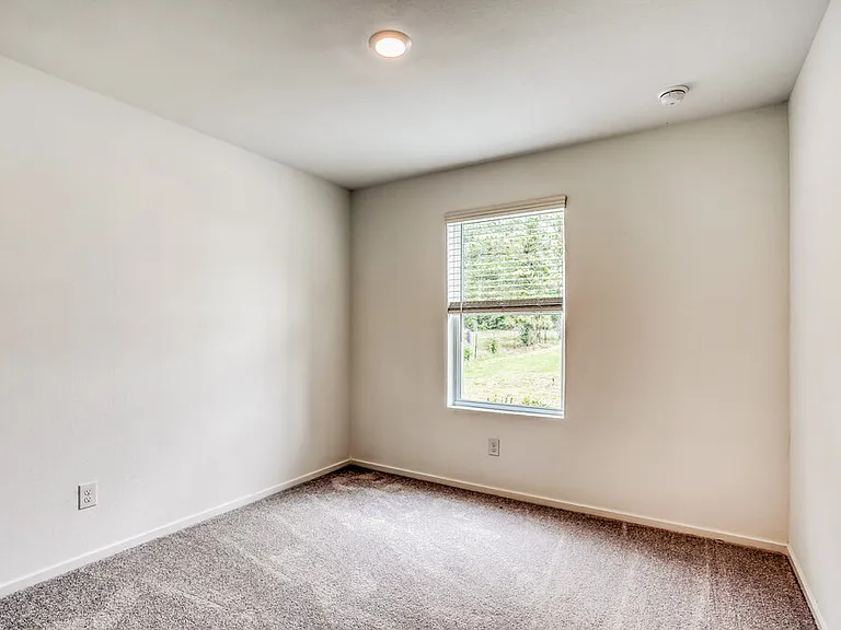 343 Parkin Ct — Photo 13
