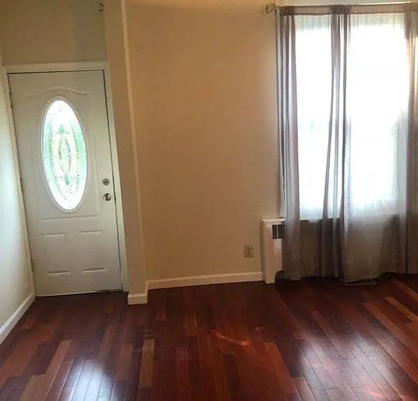 125 Kingsley St — Photo 3