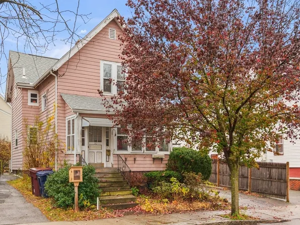 30 Waverly Ave, Everett, MA 02149