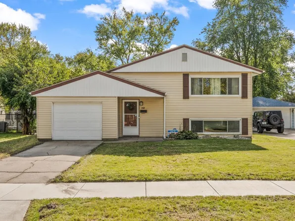 709 E 40th Pl, Griffith, IN 46319