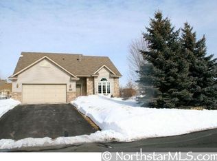1460 Wintergreen Ct, Victoria, MN 55386