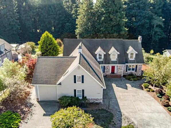 1280 Creek Ct, McKinleyville, CA 95519