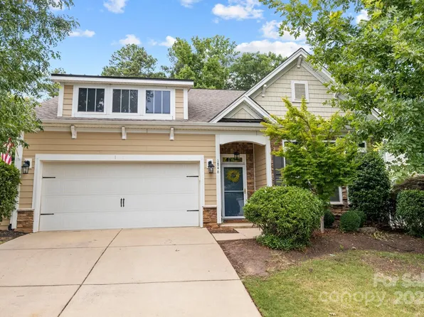 1846 Larkspur Way, Tega Cay, SC 29708