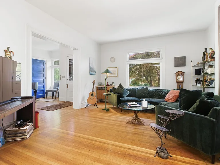 1524 Murray Ave — Photo 15