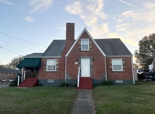5102 Woodbury St NW, Roanoke, VA 24012