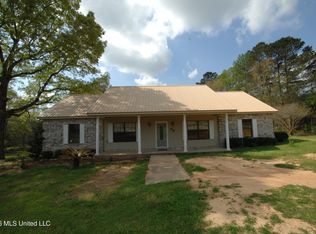 38 Mount Olive Rd #38, Tylertown, MS 39667