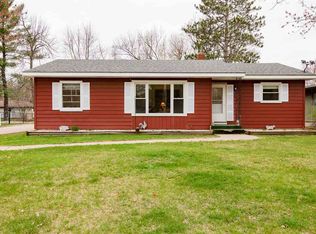 321 Sunset Ave, Stevens Point, WI 54481