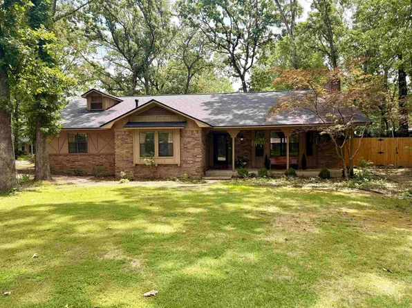 1330 Salem Rd, Conway, AR 72034