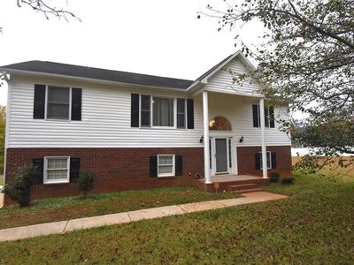 4890 Boiling Springs Rd, Tobaccoville, NC, 27050