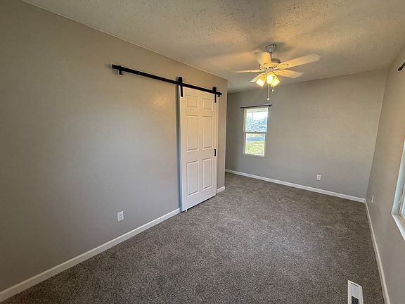 3rd image of 1824 Avenue F