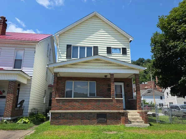 4695 Jefferson St, Bellaire, OH 43906