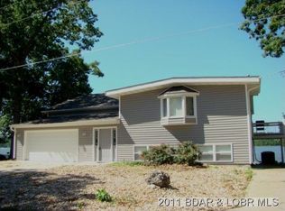 5821 Baydy Peak Rd, Osage Beach, MO 65065