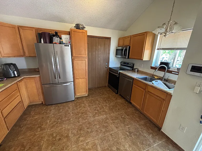 20741 E Scott Cir — Photo 8