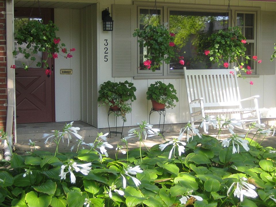 Charming Front Entrance