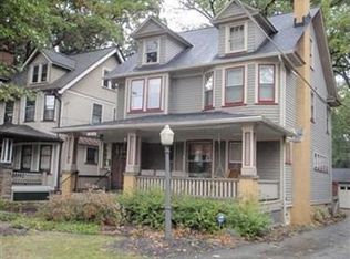 13898 Clifton Blvd, Lakewood, OH