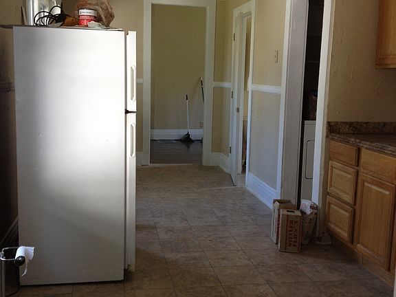 Large eat in kitchen