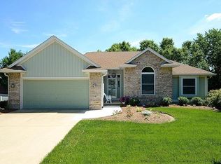 209 Birch Creek Ct, O Fallon, IL 62269