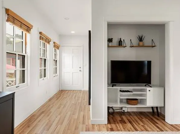 58 Sunset Ave, Venice, CA 90291