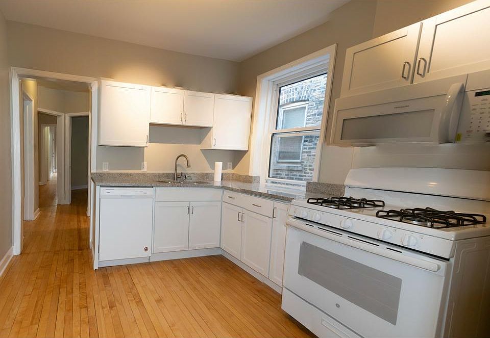 1st image of 5507 N Glenwood Ave #3