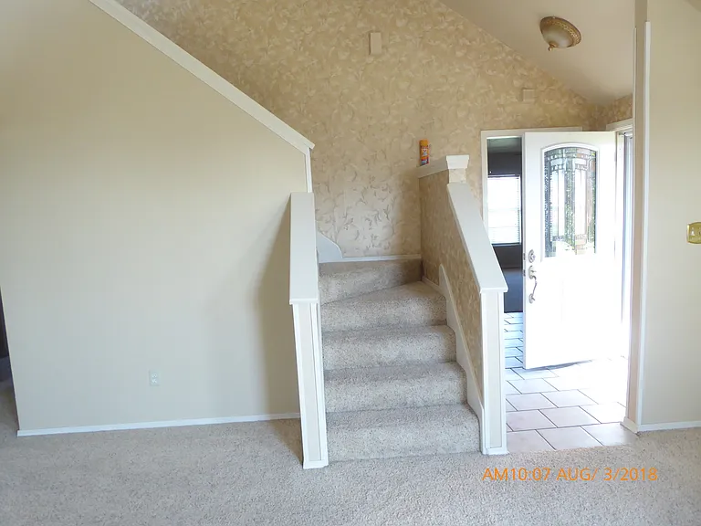 4302 SW Parkridge Blvd — Photo 9