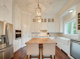 10004 Juniper Ave N, Brooklyn Park, MN 55443