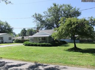 7370 Fern Dr, Mentor On The Lake, OH 44060