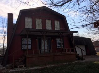 785 Walk Ave, Neoga, IL 62447