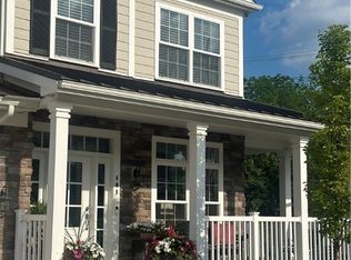 101 Bell Tower Ct, Chagrin Falls, OH 44022