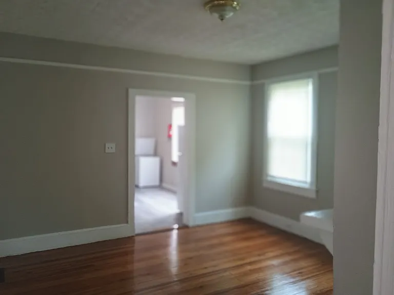 27 Ivy St — Photo 12